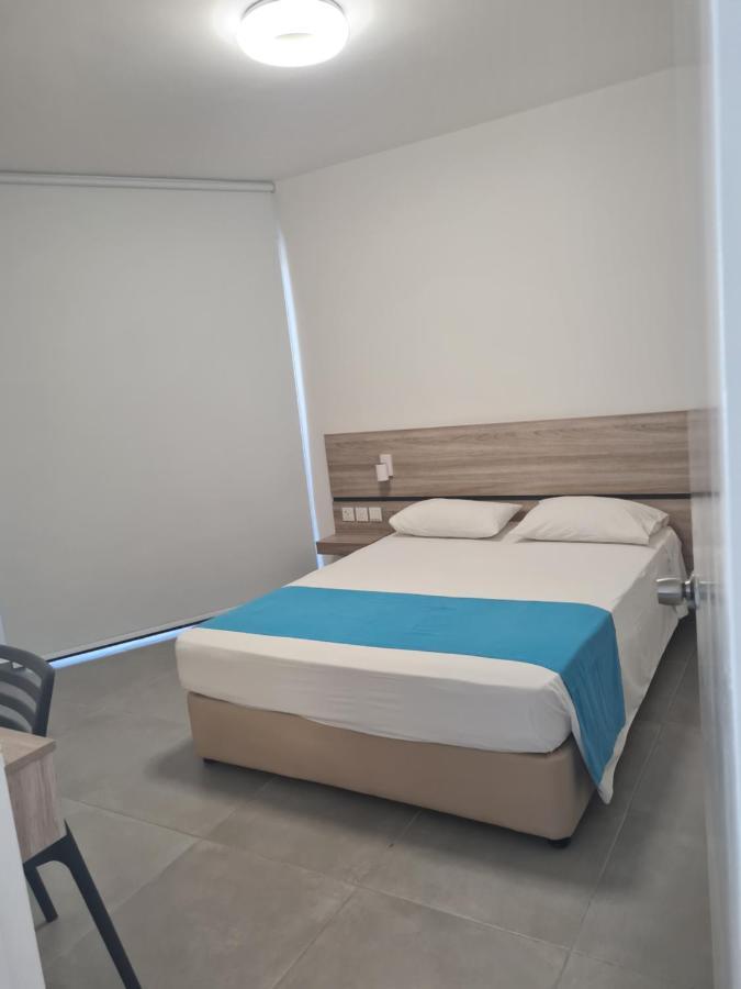 Les Palmiers Sunorama Beach Apartments لارنكا المظهر الخارجي الصورة